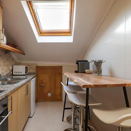 Appartement Gem Iv - Trendy Santos District With Dedicated Workspace Lissabon