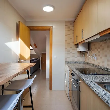 Santos Gem Iv - - Work-friendly Lejlighed