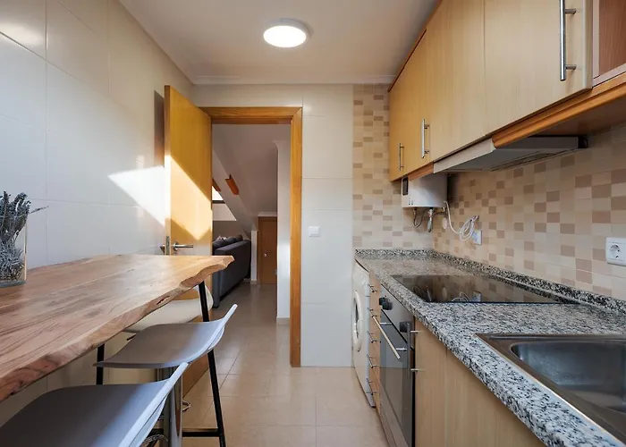 Santos Gem Iv - - Work-friendly Διαμέρισμα