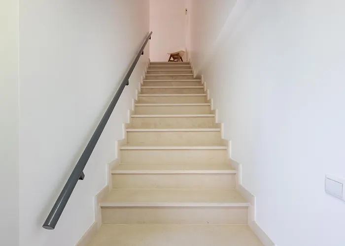 Santos Gem Iv - - Work-friendly